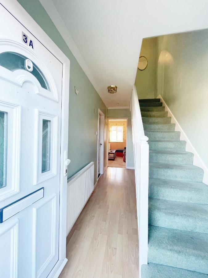 3 Bed Duplex Flat, Free Wifi & Netflix, Ideal For Contractors Apartment Gravesend Ngoại thất bức ảnh